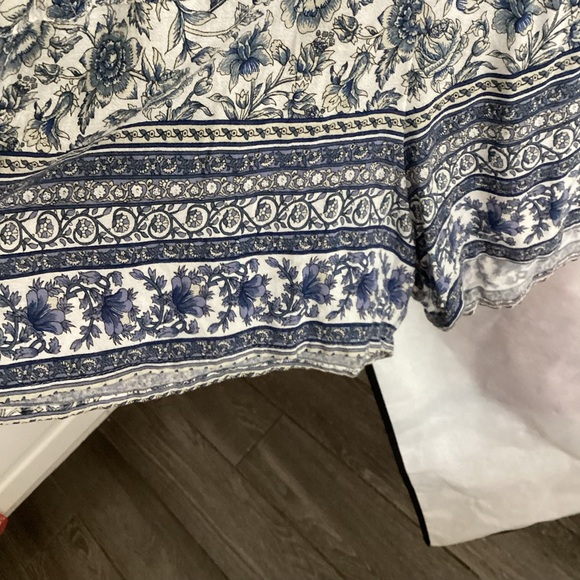 Floral Printed Romper M - Picture 4 of 4